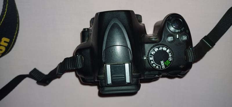 **REDUCED** Nikon D3000 plus 2 lenses and other accessories for sale