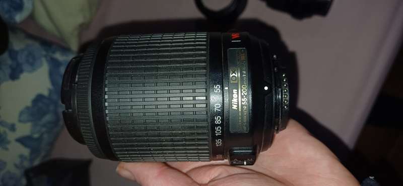 **REDUCED** Nikon D3000 plus 2 lenses and other accessories for sale