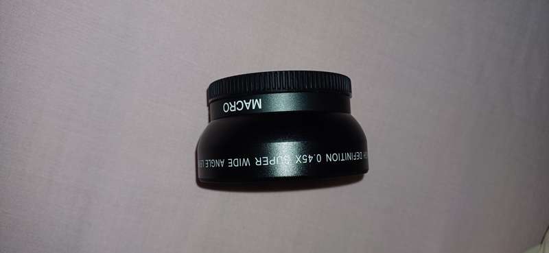 **REDUCED** Nikon D3000 plus 2 lenses and other accessories for sale
