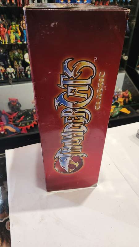 Mezco Thundercats Lion-O Classic Deluxe Edition (35cm) Figure Moc