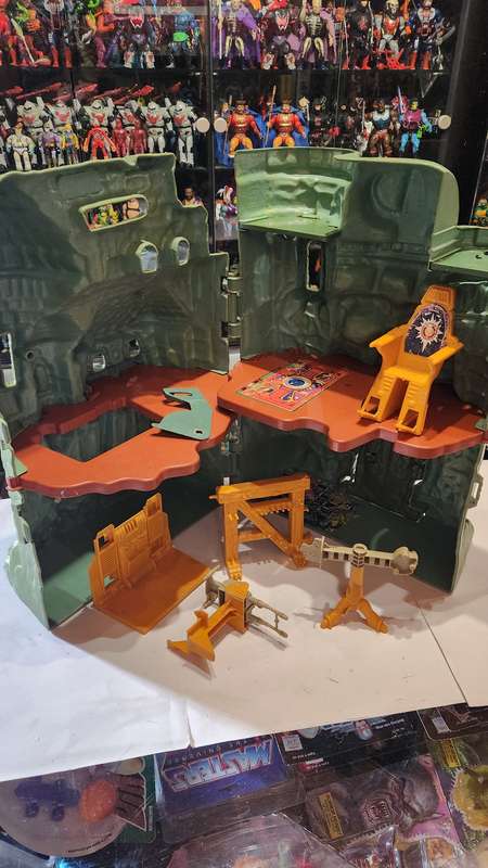 1981 Castle Grayskull of He-Man-Masters of the Universe 87 (MOTU) Vintage