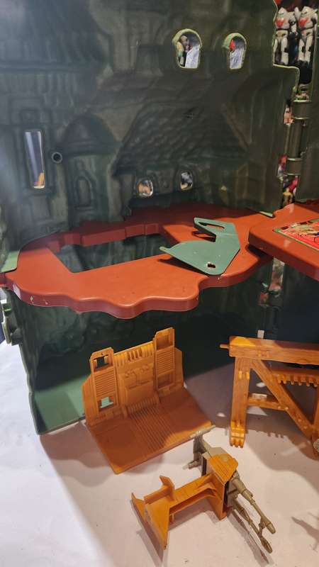 1981 Castle Grayskull of He-Man-Masters of the Universe 87 (MOTU) Vintage