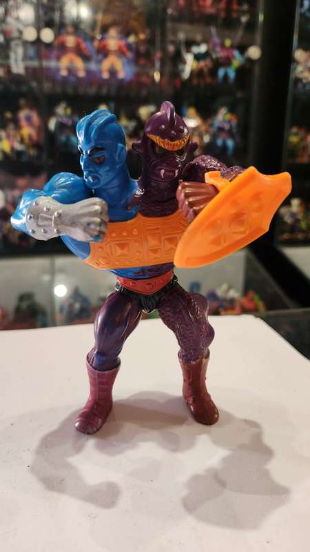 1985 Complete Two Bad of He-Man-Masters of the Universe 87 (MOTU) Vintage Figure