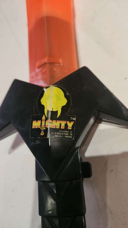 Vintage Remco Warrior Beasts Skull Man Mighty Laser Sword Figure