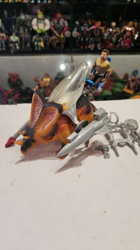 Dino Riders 1990 Complete Rare Chasmosaurus Vintage Figure