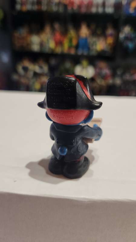 2013 Peyo Captain Smurf