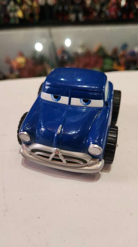 2005 Disney Cars Pullback