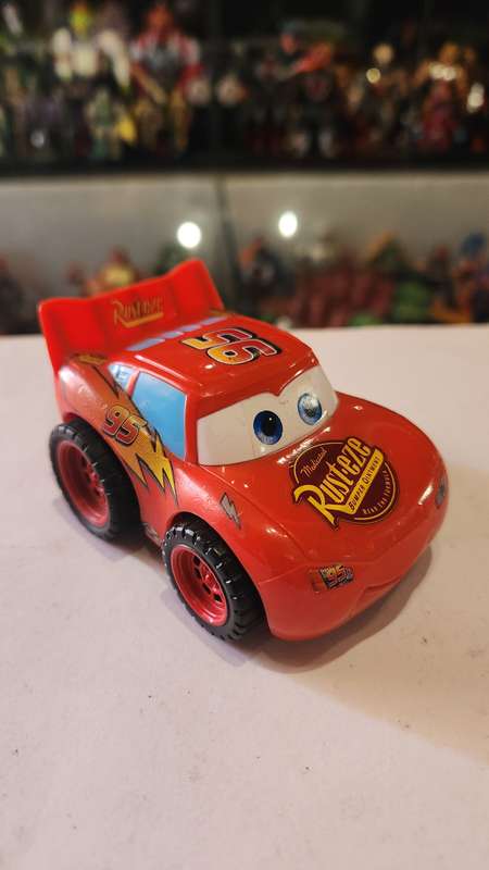 2005 Disney Cars Lightning McQueen Pullback