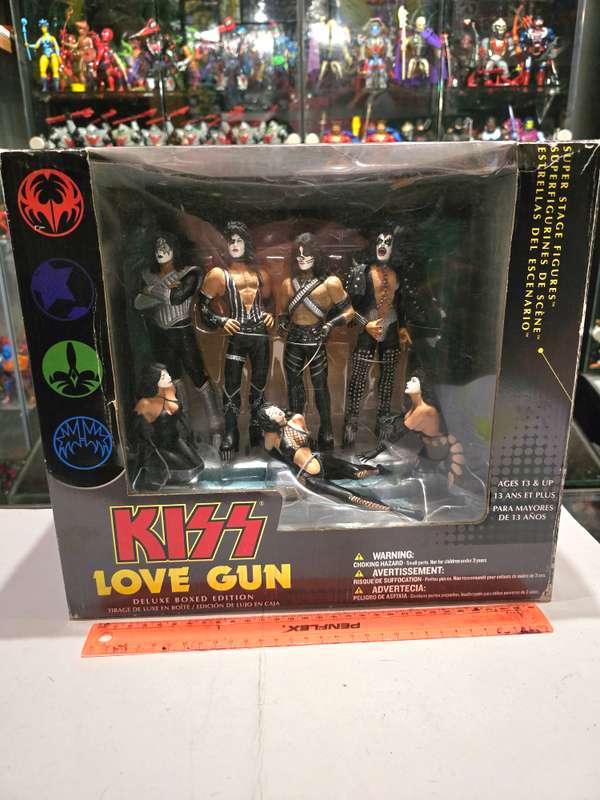 Boxed 2004 Mcfarlane Kiss Love Gun Deluxe Box Set