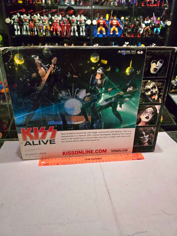 Boxed 2002 Mcfarlane Kiss Alive Deluxe Box Set