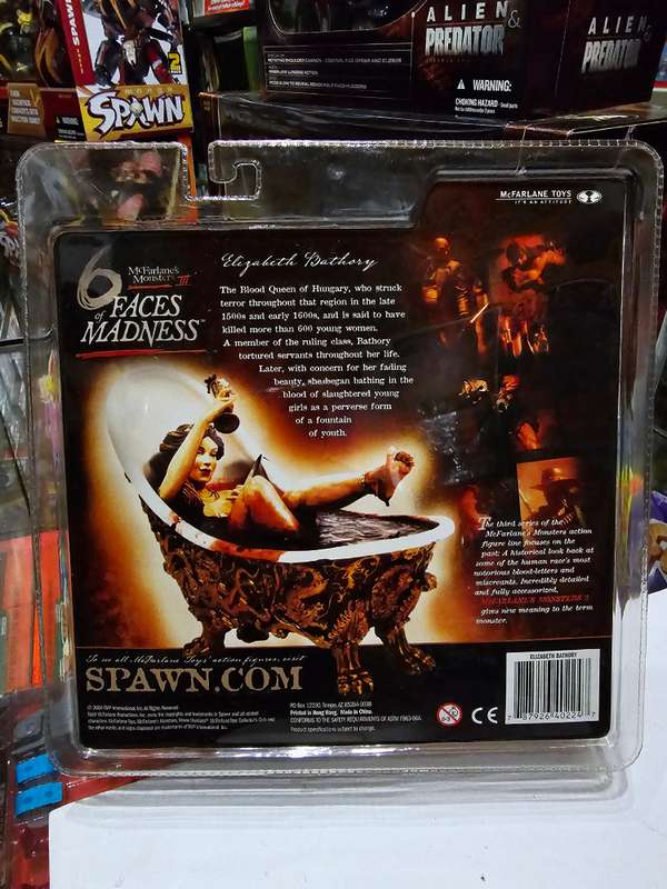 Moc 2004 Mcfarlane Elizabeth Bathory