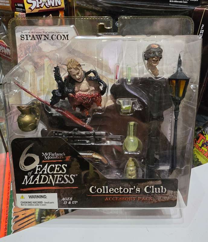 Moc 2004 Mcfarlane Monsters Collectors Club Accessory Pack