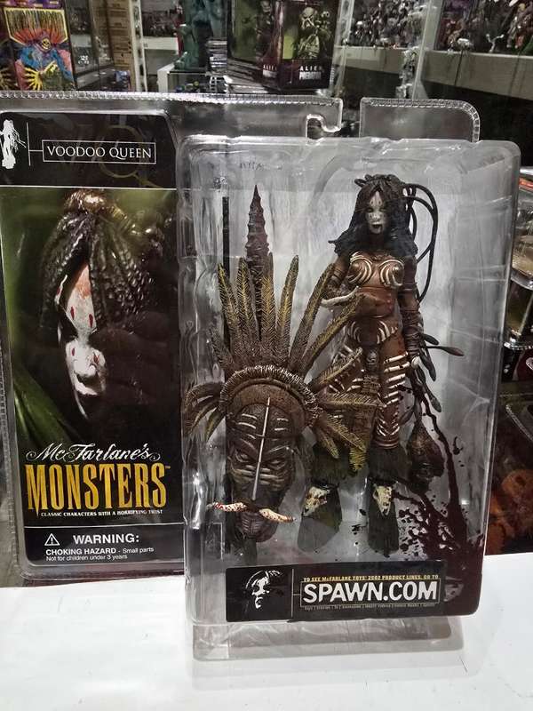 Moc 2002 Mcfarlane Monsters Voodoo Queen
