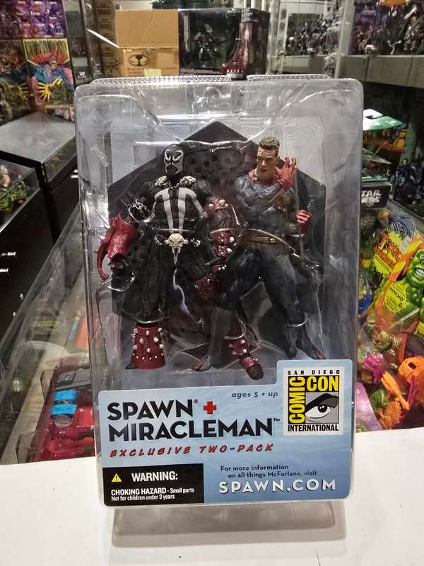 Moc 2003 Mcfarlane Spawn Sdcc Exclusive Spawn and Miracleman 2 Pack