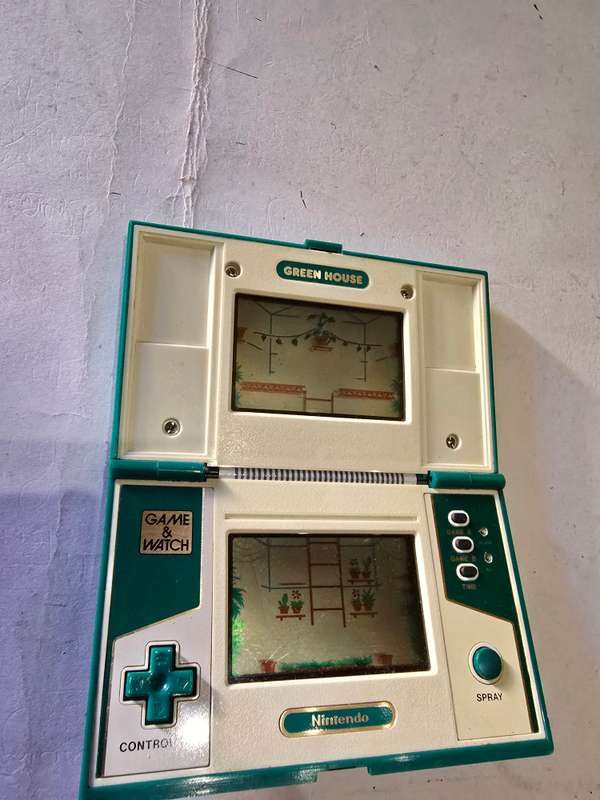 1982 Nintendo Game and Watch Green House