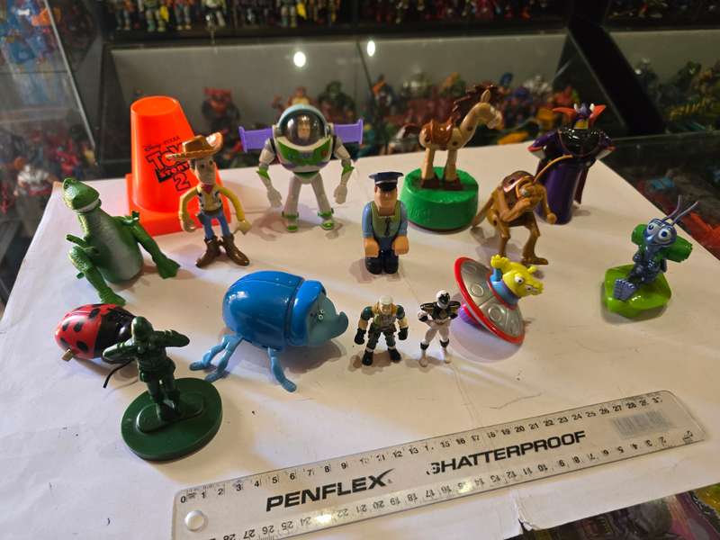 Lot Mcdonalds Toys
