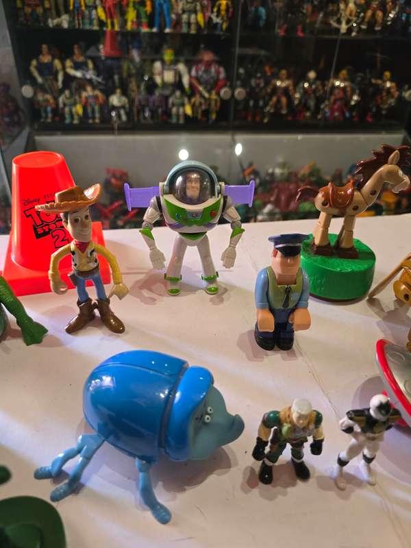 Lot Mcdonalds Toys