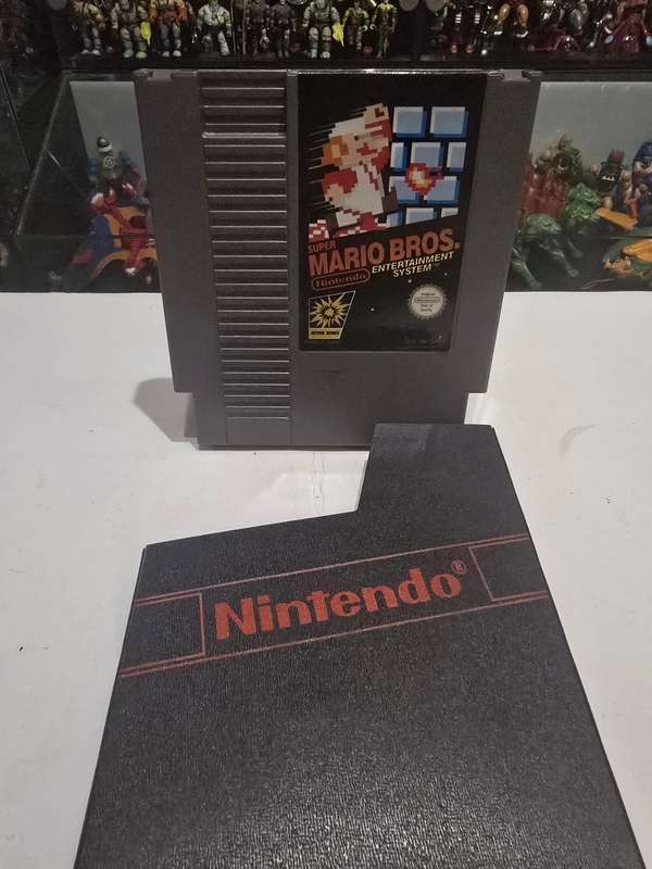 Nintendo NES Super Mario Bros