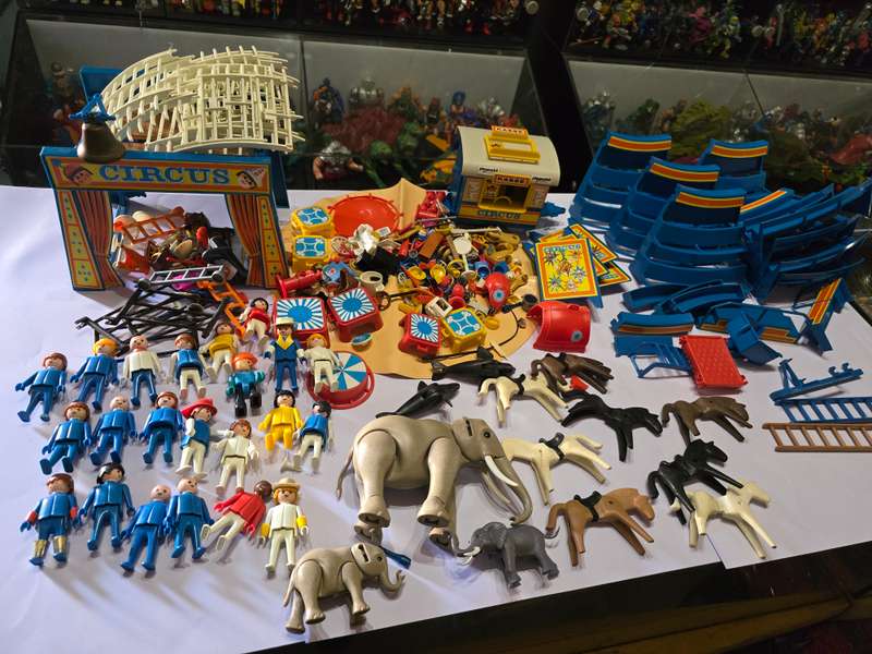 1977 Vintage Playmobil Circus Blue Version