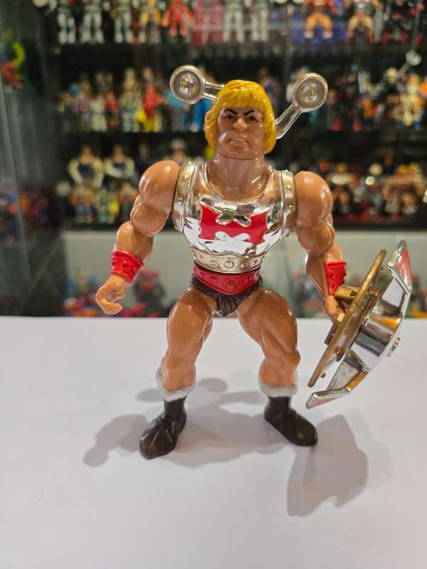 1986 Complete Rare Flying Fist He-Man of He-Man Masters of the Universe 40 (MOTU) Vintage Figure