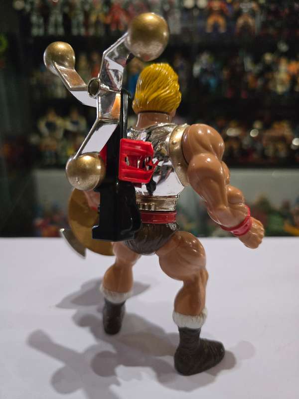 1986 Complete Rare Flying Fist He-Man of He-Man Masters of the Universe 40 (MOTU) Vintage Figure