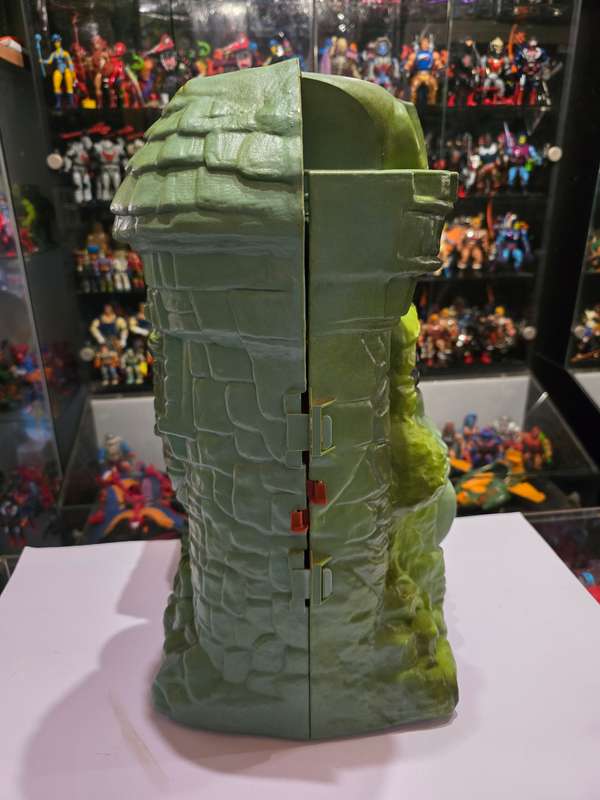 1981 Castle Grayskull of He-Man-Masters of the Universe 7 (MOTU) Vintage