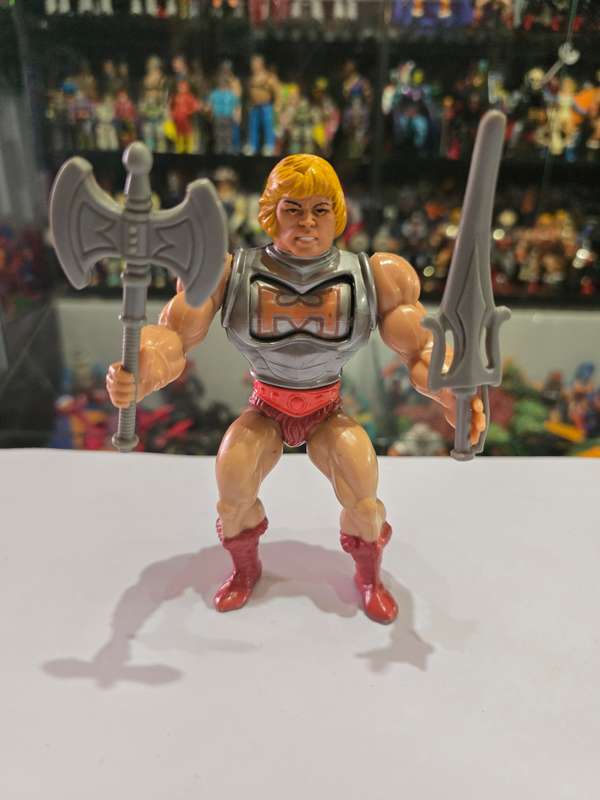 1984 Complete Battle Armor He-Man of He-Man Masters of the Universe (MOTU) Vintage Figure 82