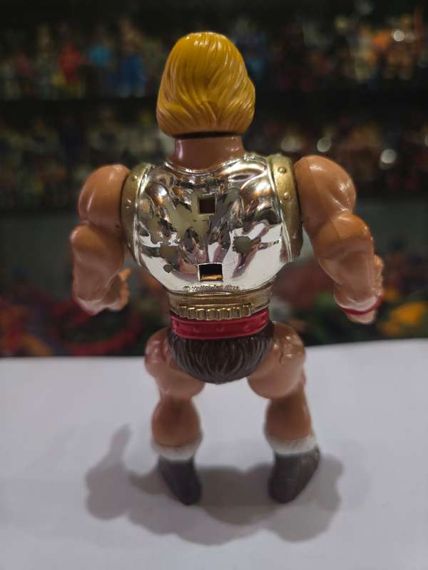 1986 Rare Flying Fist He-Man of He-Man Masters of the Universe 82 (MOTU) Vintage Figure