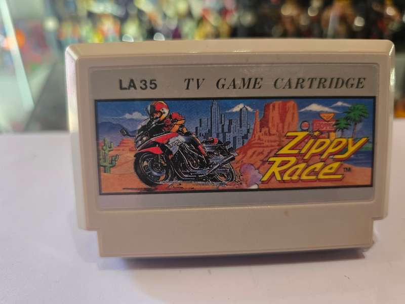 Vintage Tv Game Cartridge Famicom Zippy Race