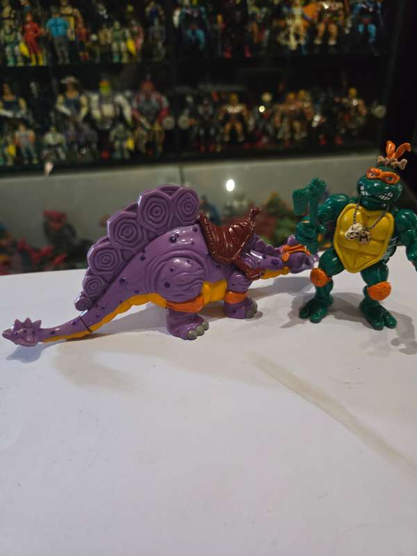 Tmnt 1993 Rare Cave Turtle Mike and Silly Stegosaurus Vintage Figure Teenage Mutant Ninja Turtles