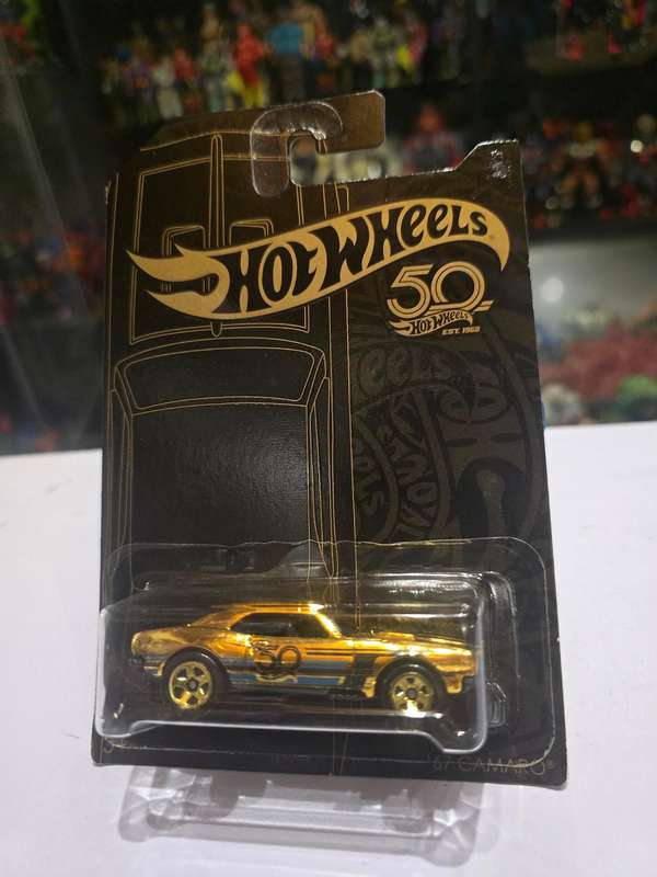 Moc HotWheels 67 Camaro Chase 50th Anniversary