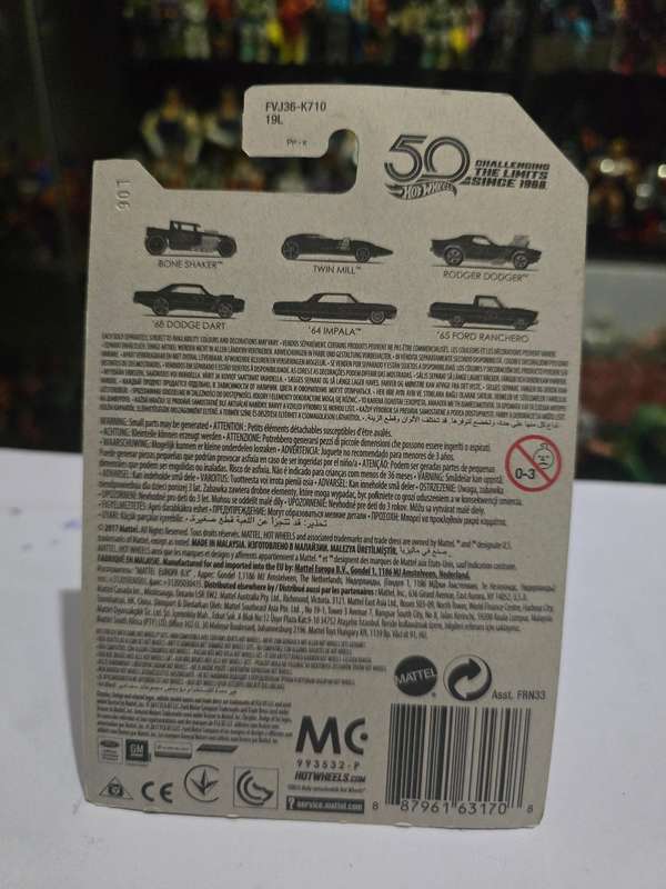 Moc HotWheels 67 Camaro Chase 50th Anniversary