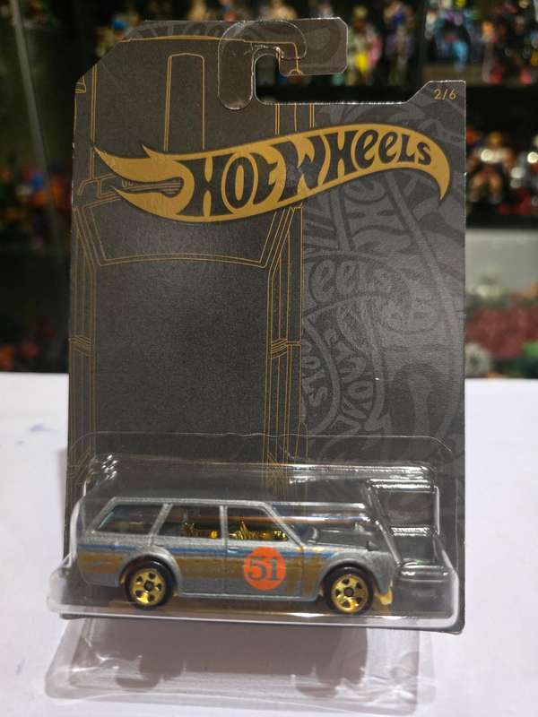 Moc HotWheels 71 Datsun 510 Wagon 51st Anniversary
