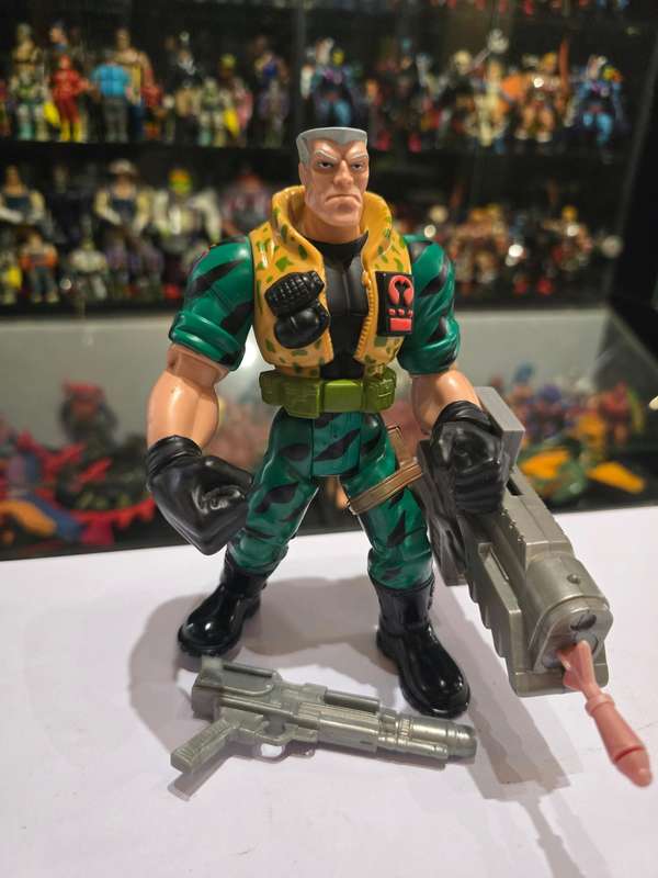 1998 Complete Chip Hazard Small Soldiers 7` Figure