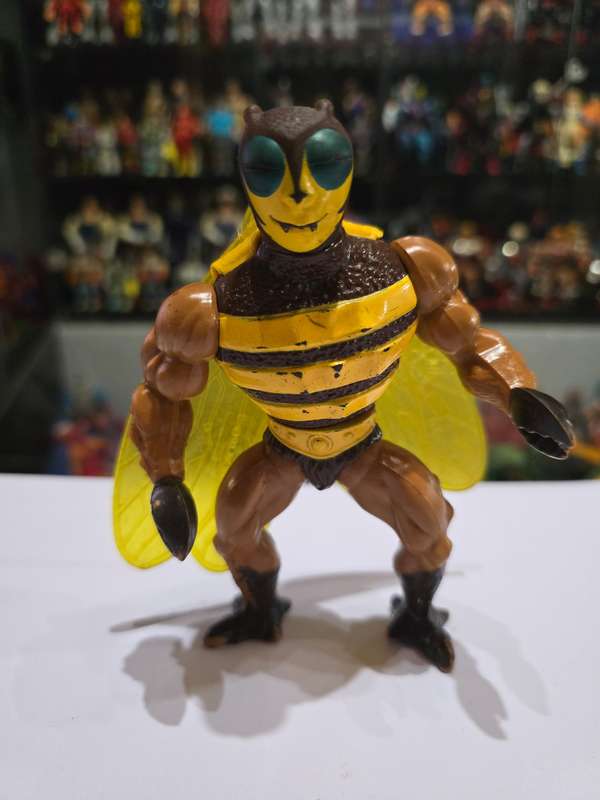 1984 Buzz-Off of He-Man-Masters of the Universe 72 (MOTU) Vintage Figure