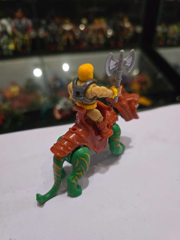 Motu Mega Construx Battle Cat With He-Man Figure