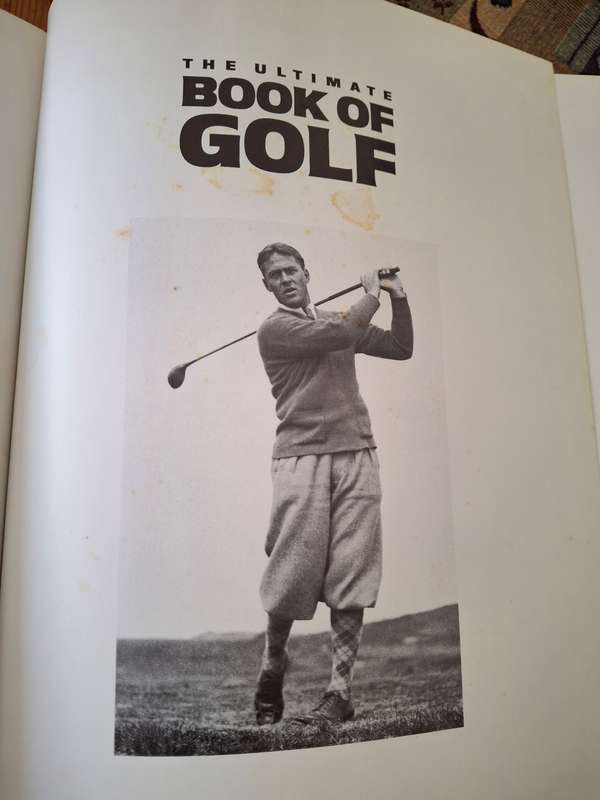 THE ULTIMATE BOOK OF GOLF
