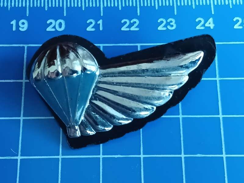 SADF - SA MILITARY - SA AIR SUPPLY BREAST BADGE