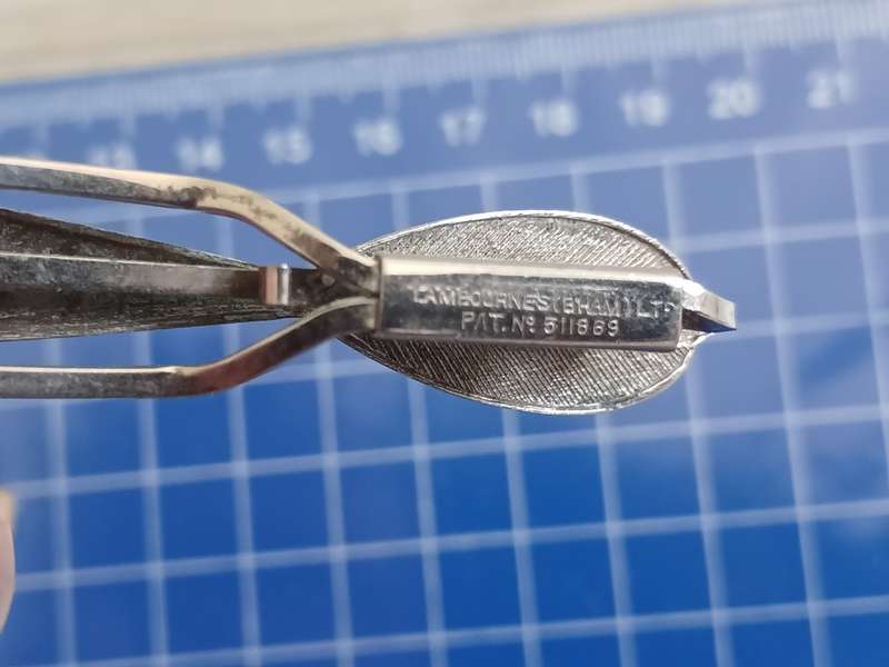Darts Tie Clip