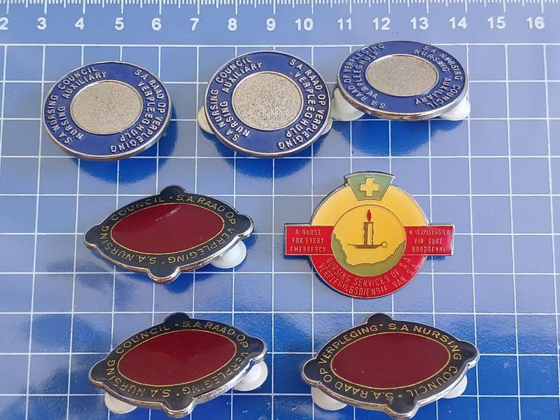 SA Badges - Lot