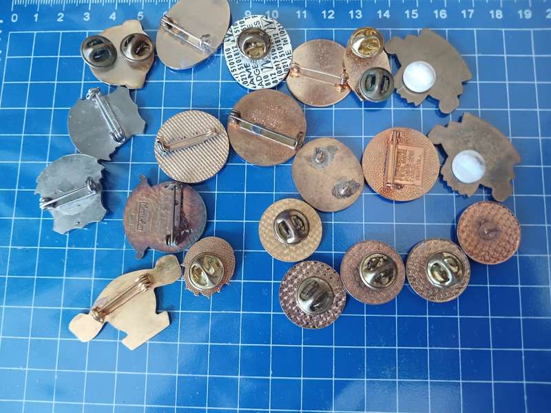 Lawn Bowls Sport Pin / Badges - Lot