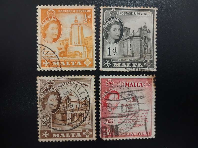 Stamps - Malta Lot