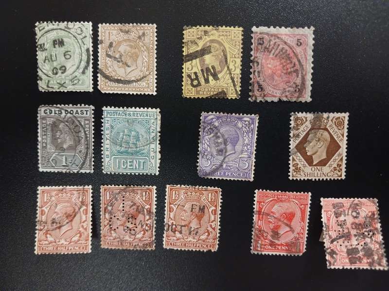 Stamps - Great Britain Lot