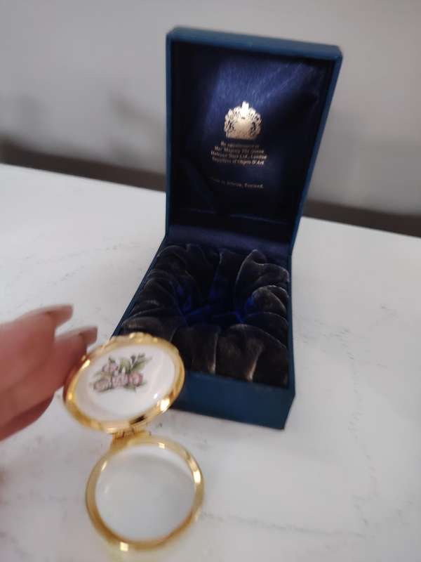 Stunning vintage enamel pill box in original box