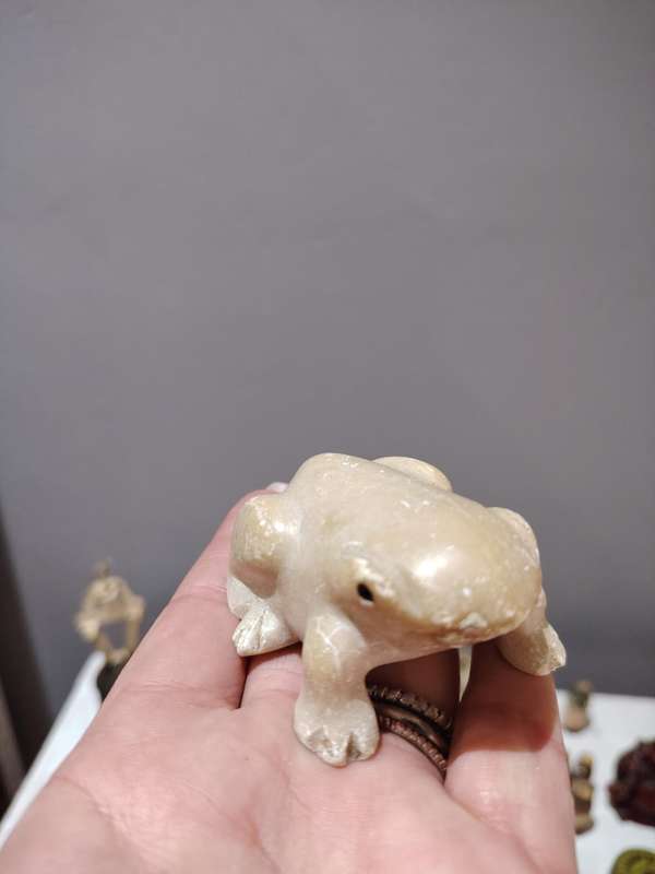 6 x Adorable soapstone ornaments