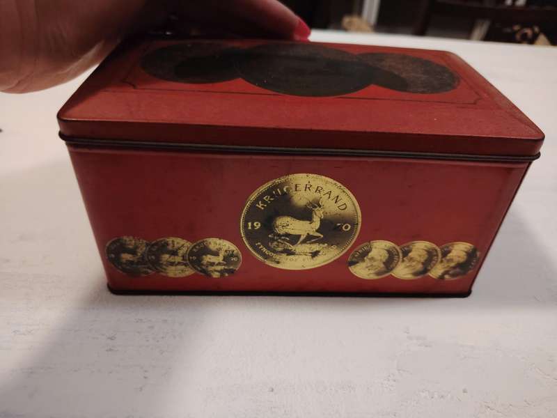 Vintage Kruger rand storage tin
