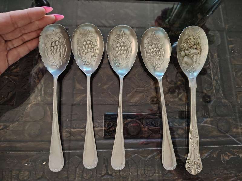 Beautiful antique soup / dessert spoons