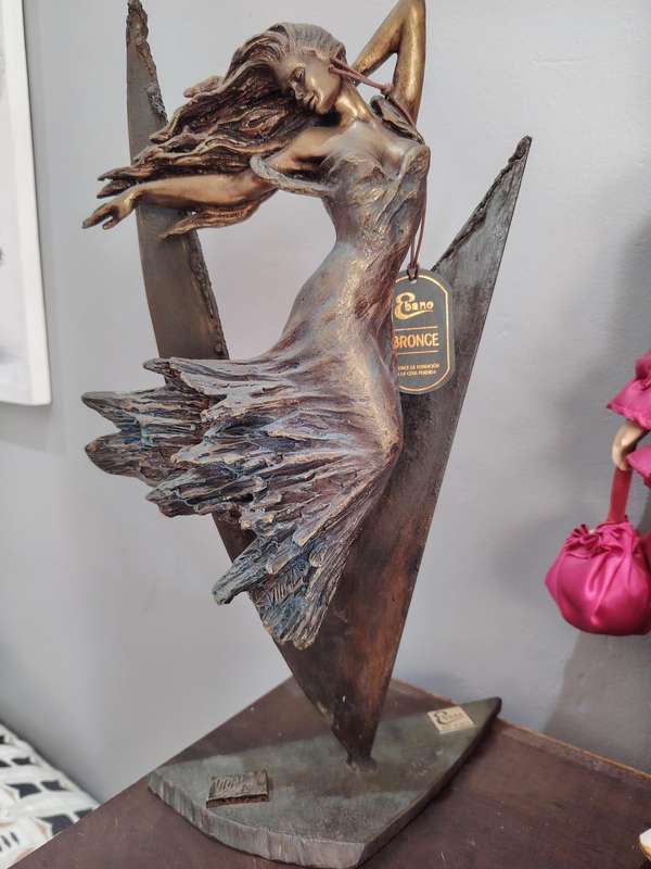 Solid bronze statue lady dancing SIGNED VIDAL