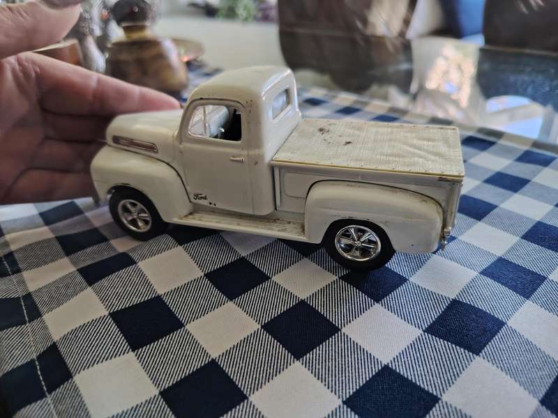 1948 Ford truck diecast Liberty classics limited edition