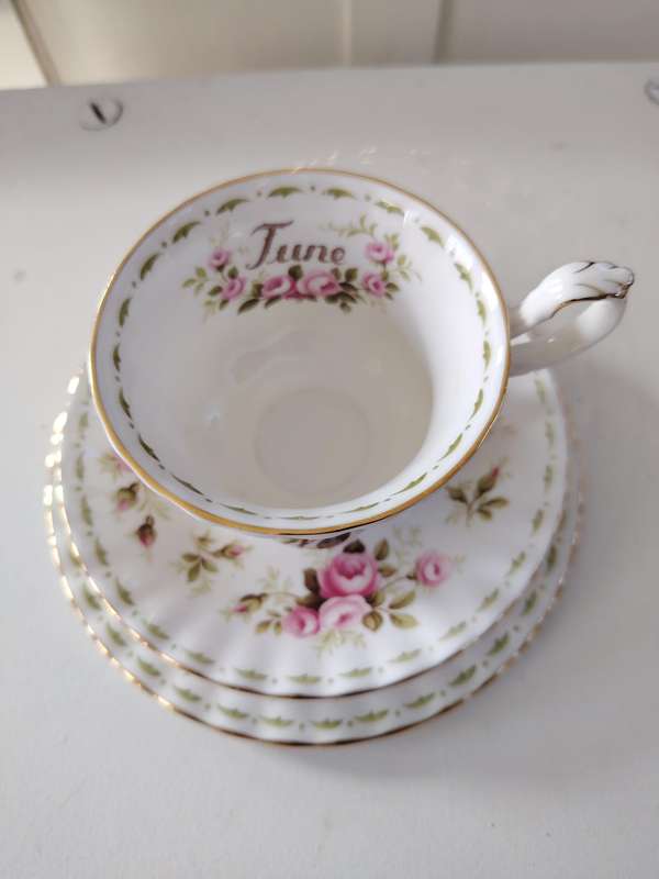 Royal Albert Roses June flower of the month trio